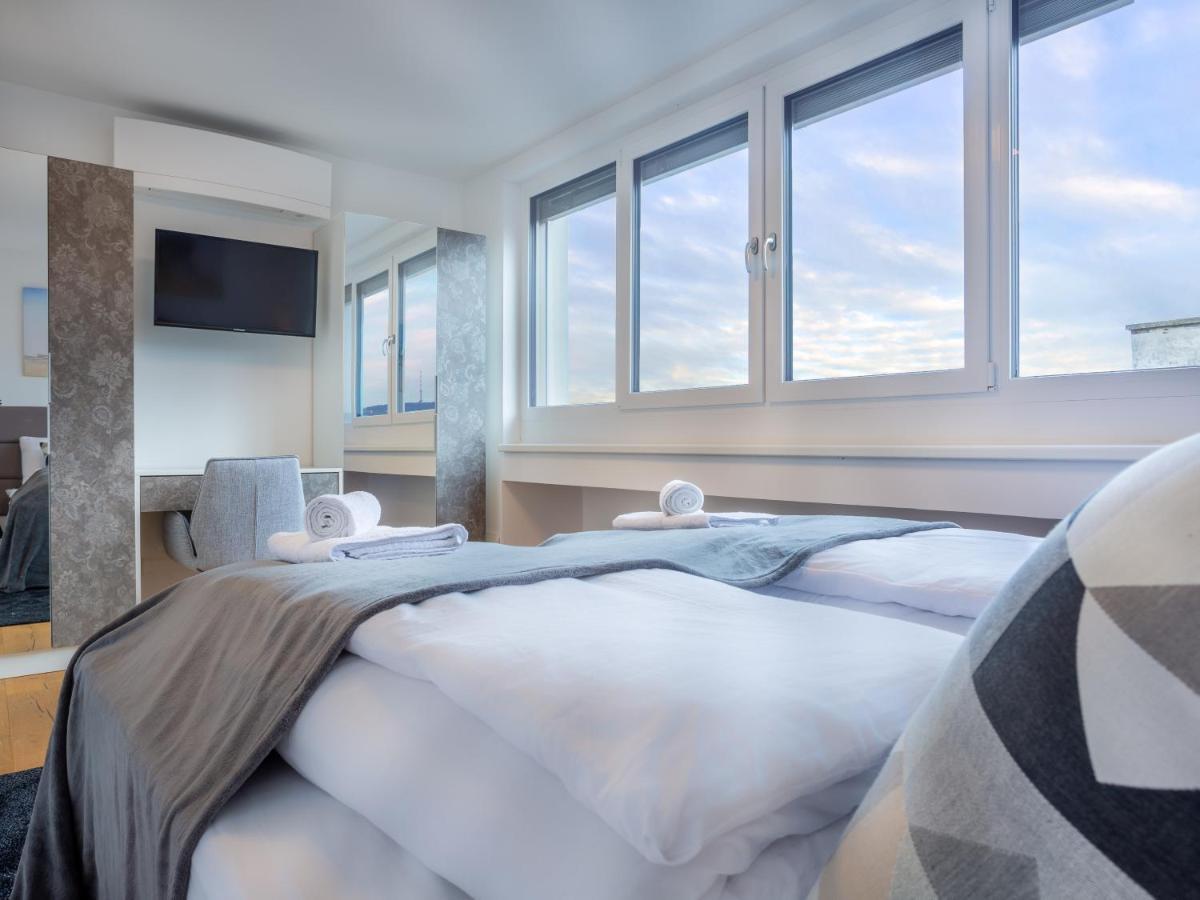 Mark'S Penthouse Apartments Managed By Sky9 Apartments Вена Экстерьер фото